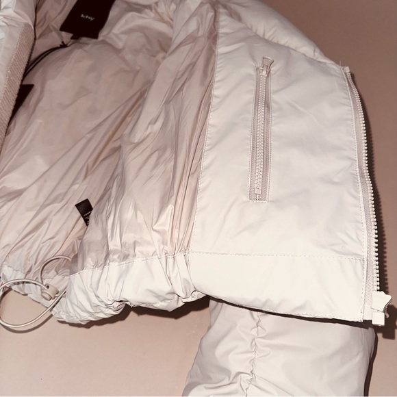 KHY X ENTIRE STUDIOS Cropped Puffer Jacket - Picture 5 of 9